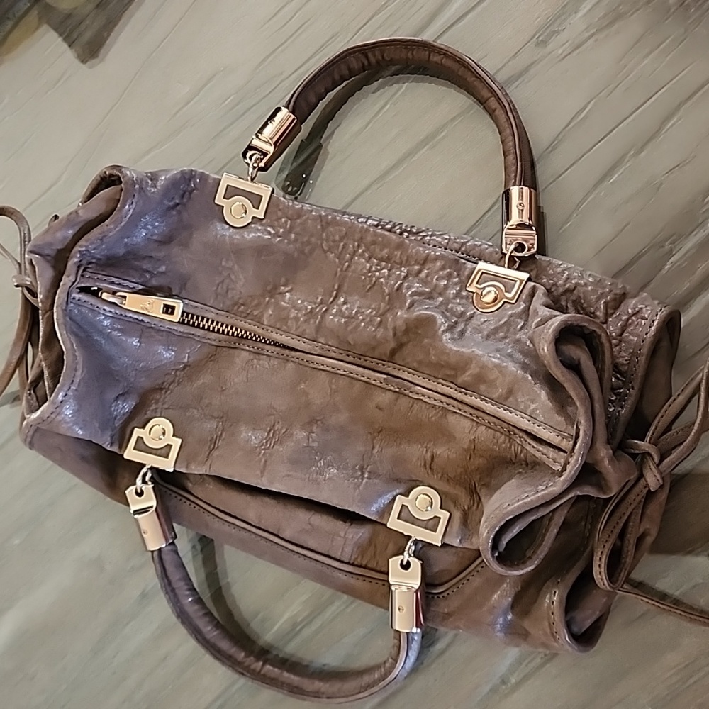 Tre Vero Top Handle Hand Bag - image 5